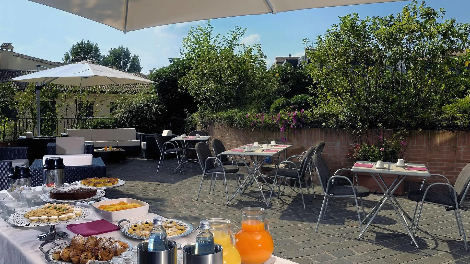 Aemilia Hotel Bologna Italia