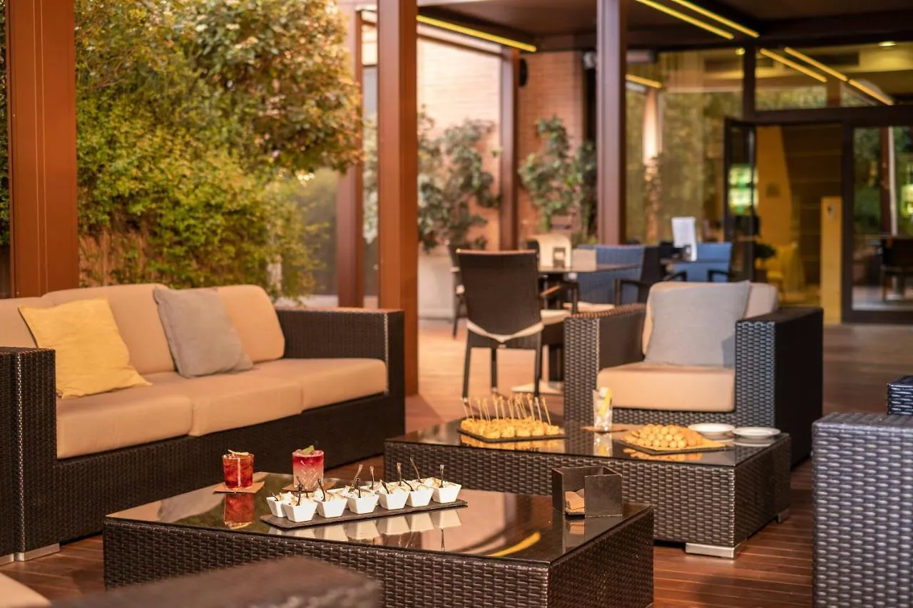 Hotel Savhotel Aemilia Bolonia